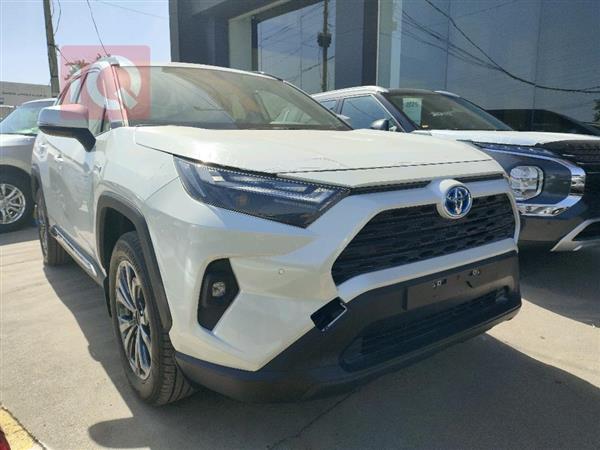 Toyota for sale in Iraq